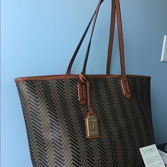 Lauren Ralph Lauren Collection Large Tote - Picture 2 of 11